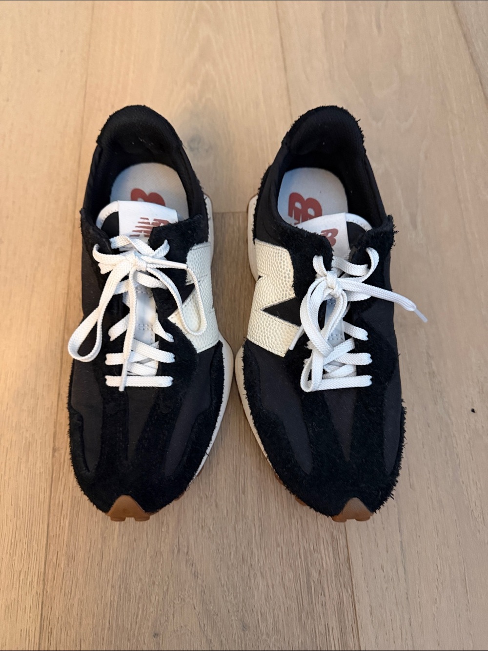 New balance 327 sneakers